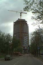 Строительство 34-этажного здания на наб. Т. Шевченко